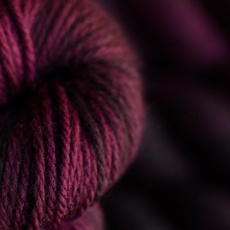 hand dyed yarn merino mcn aran smitten verse yarns